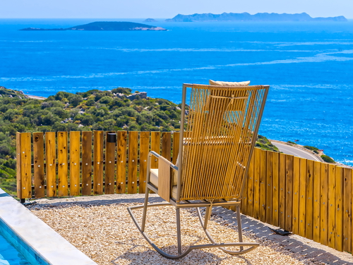  gece  -  Kasım
  | Kaş Yeniköy’de Deniz Manzaralı, Jakuzili Balayı ve Aile Villası – 4 Kişilik Tatil İçin İdeal Seçim